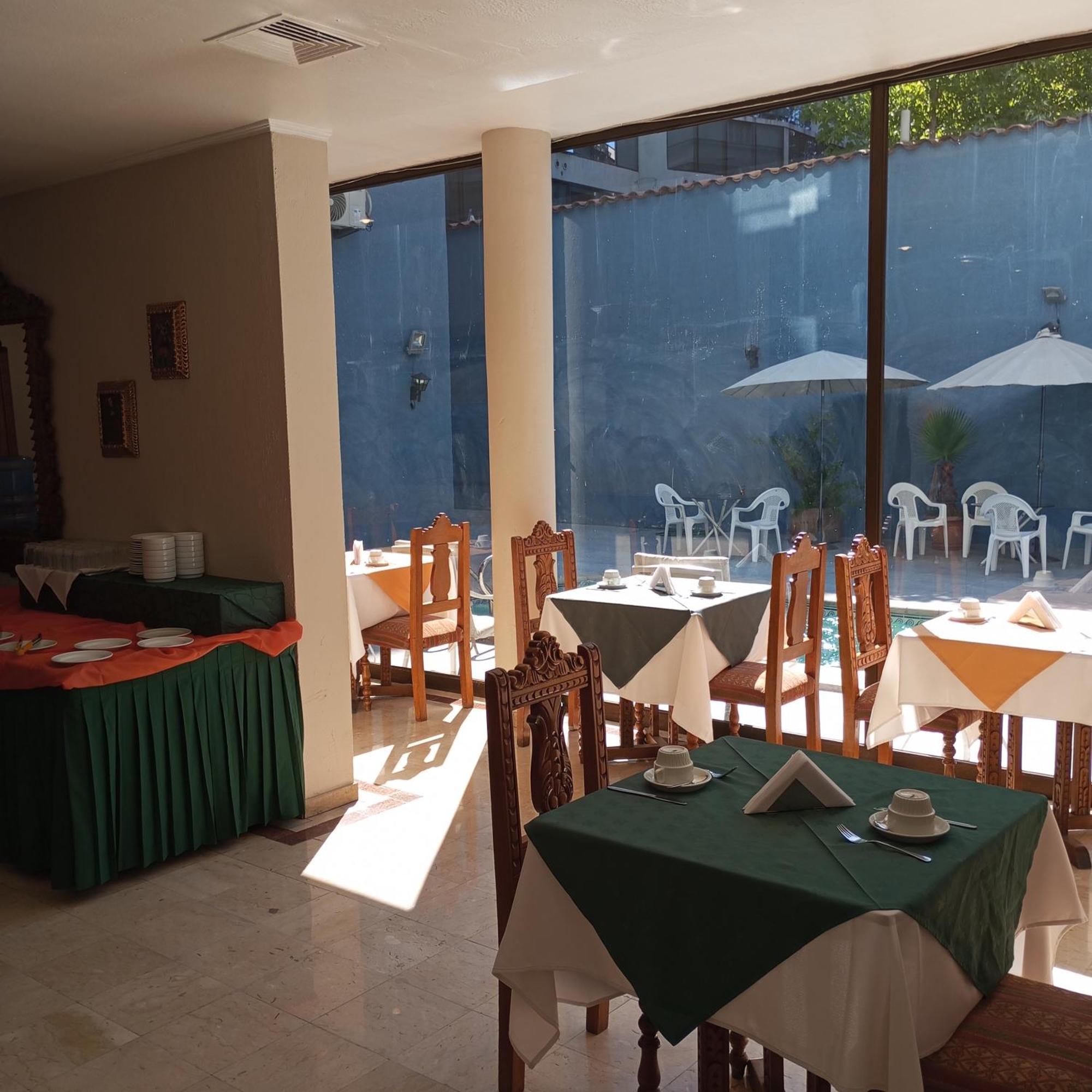 Hotel Alcala Del Rio Santiago Kültér fotó