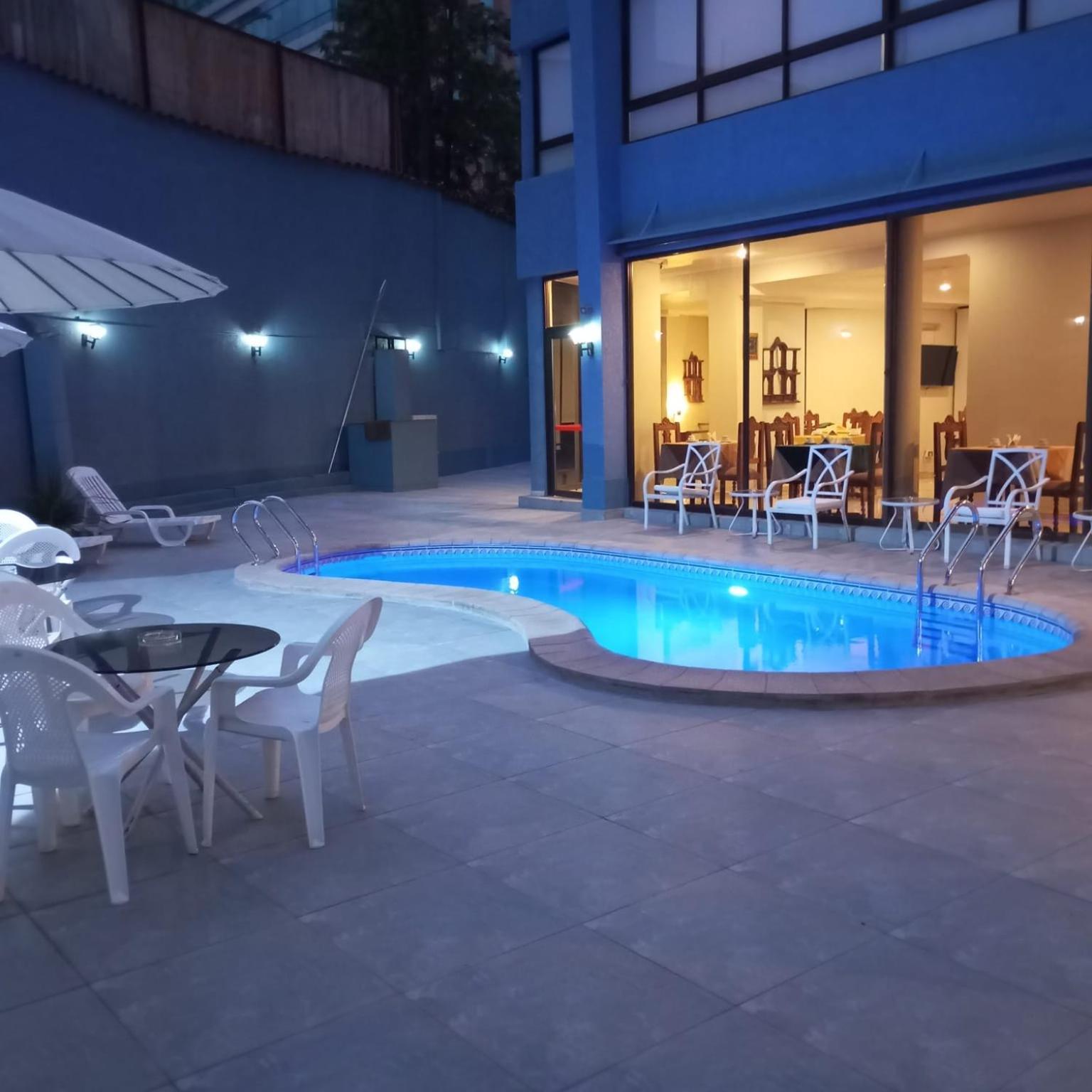 Hotel Alcala Del Rio Santiago Kültér fotó