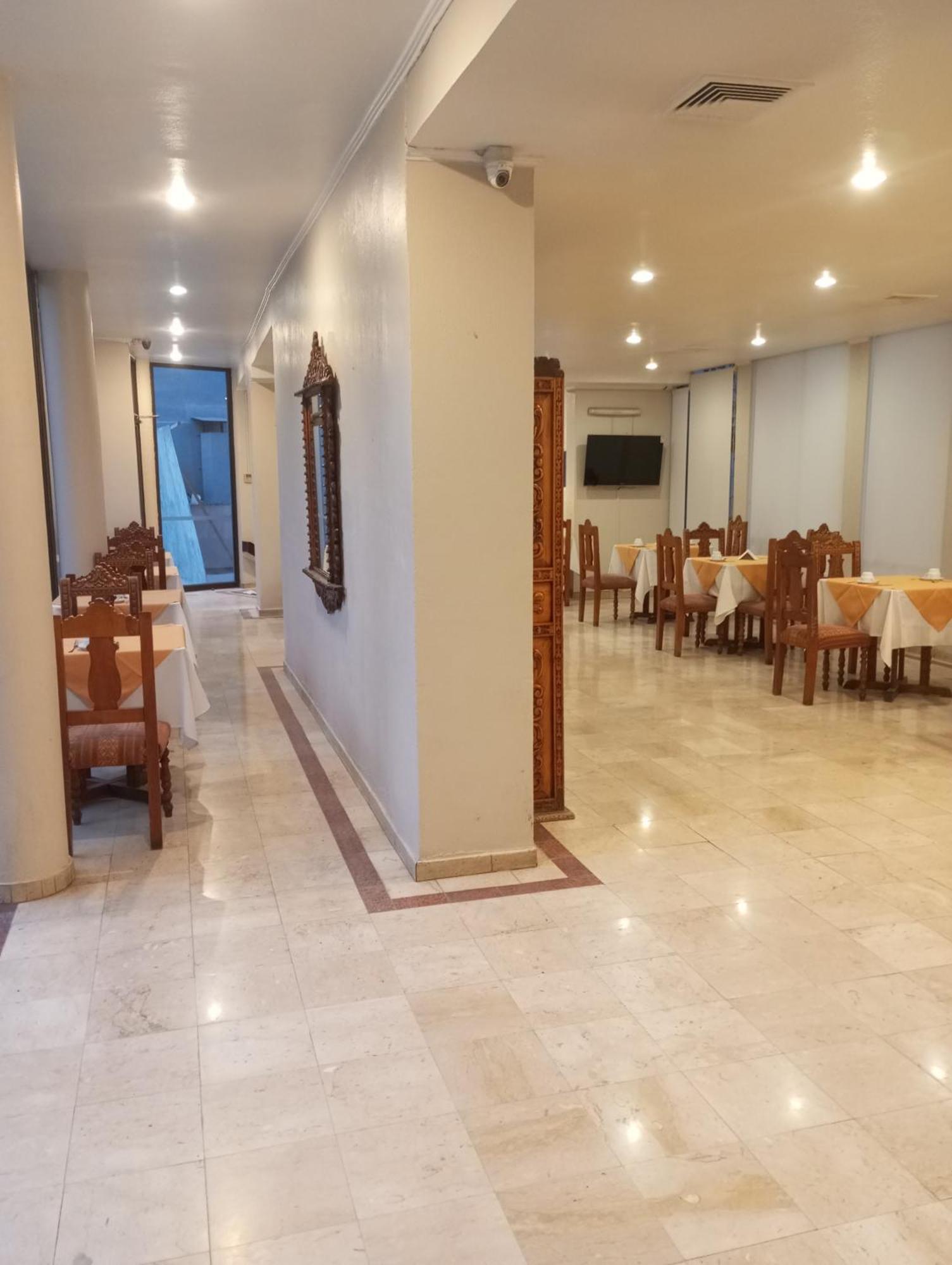 Hotel Alcala Del Rio Santiago Kültér fotó