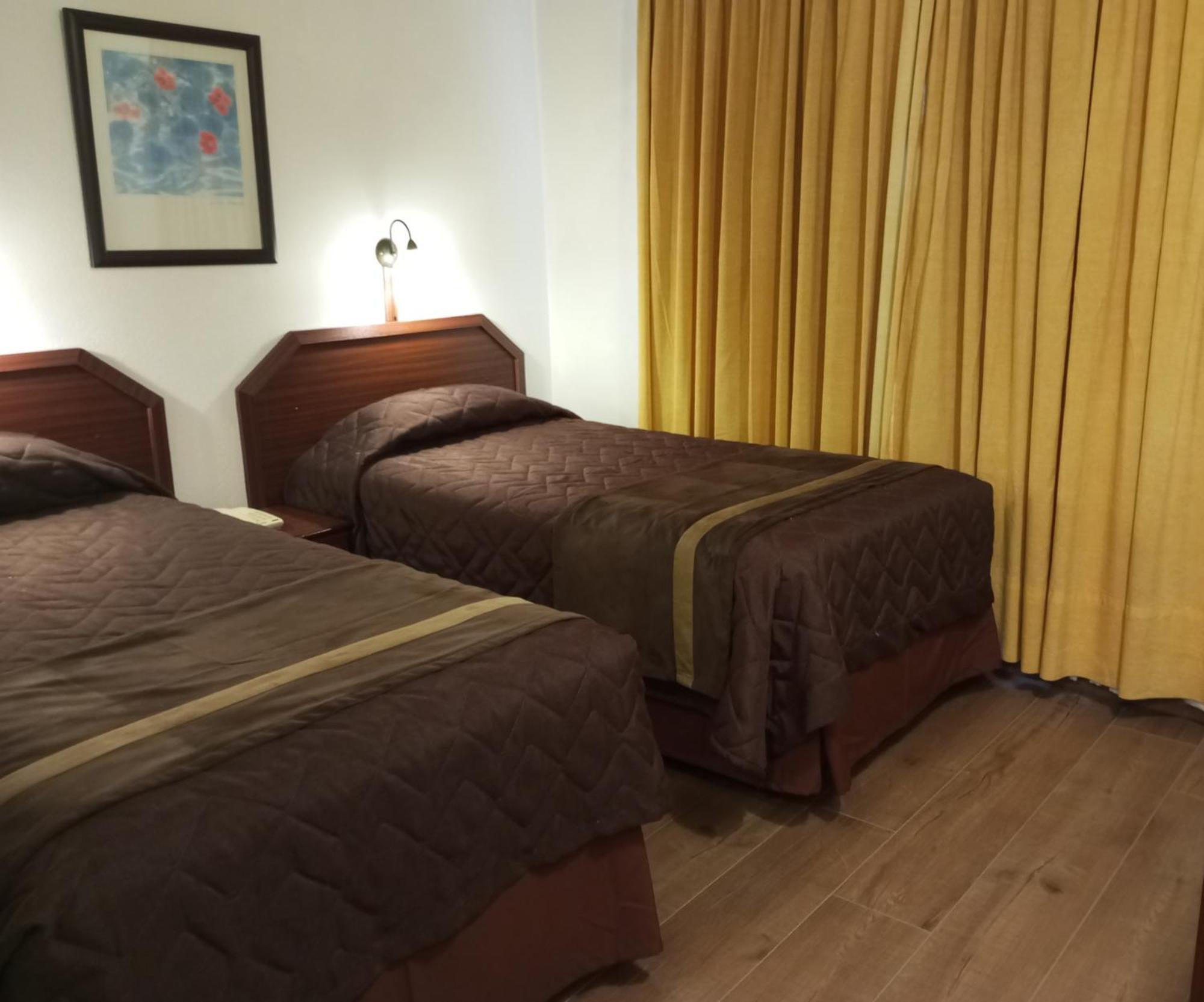 Hotel Alcala Del Rio Santiago Kültér fotó