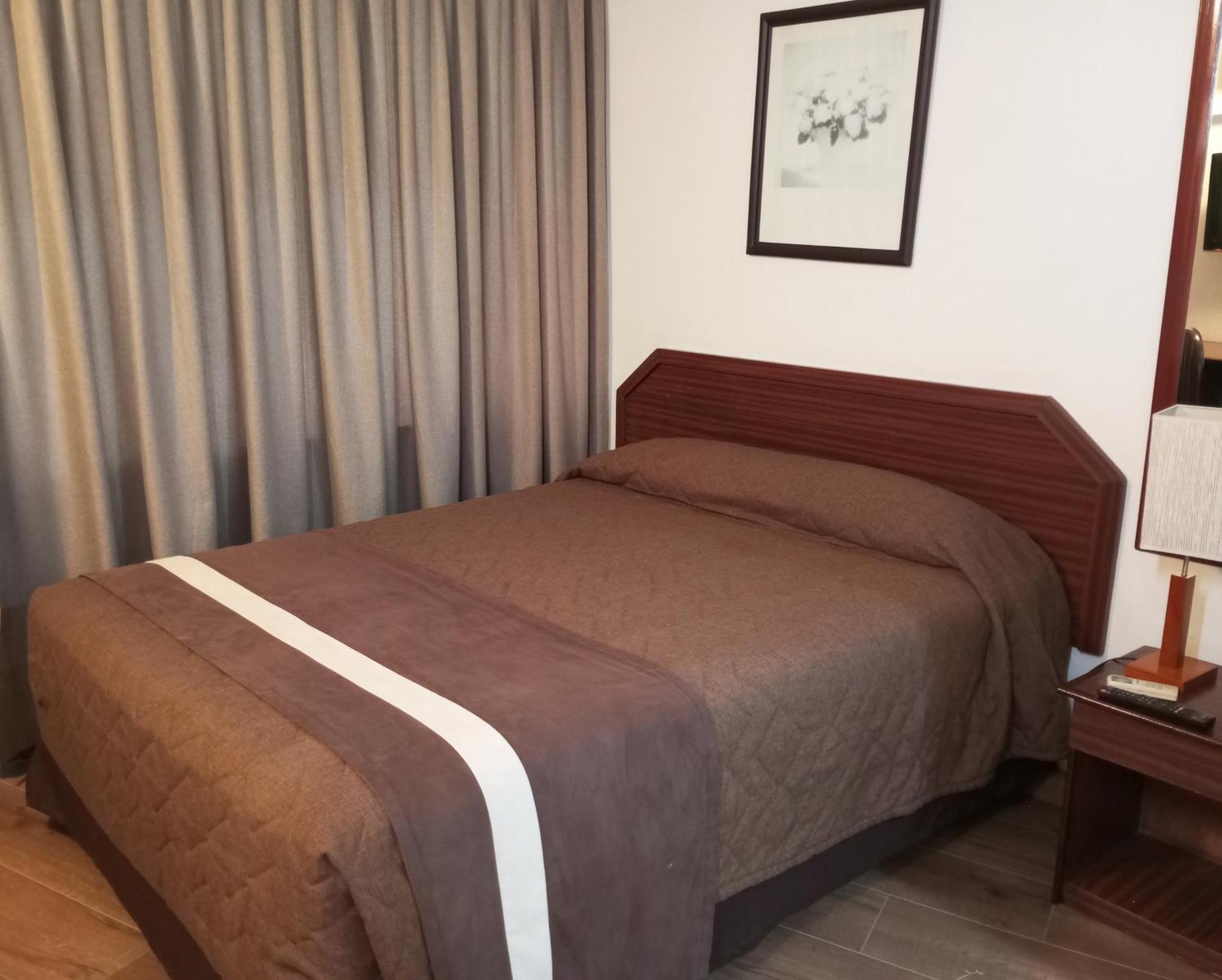Hotel Alcala Del Rio Santiago Kültér fotó