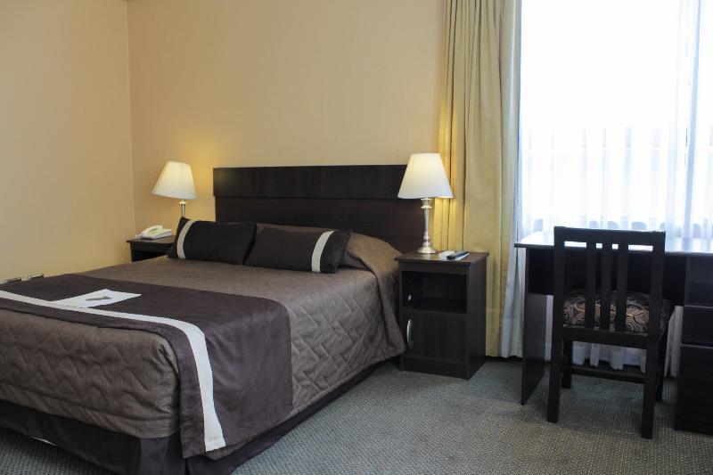 Hotel Alcala Del Rio Santiago Kültér fotó